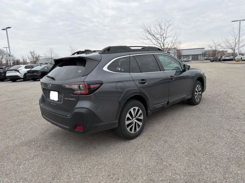 Certified 2024 Subaru Outback Premium image 5