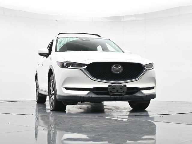 Used 2018 MAZDA CX-5 Touring w/ Preferred Equipment Package FWD image 36