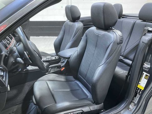 Used 2019 BMW 230i xDrive Convertible w/ Premium Package image 11