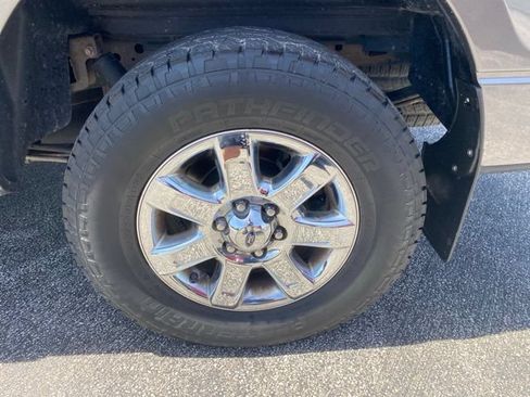 Used 2014 Ford F150 XLT w/ XLT Chrome Package RWD image 11
