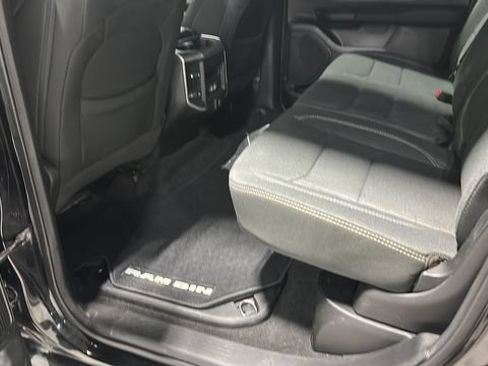 Used 2022 RAM 1500 Big Horn AWD/4WD image 25