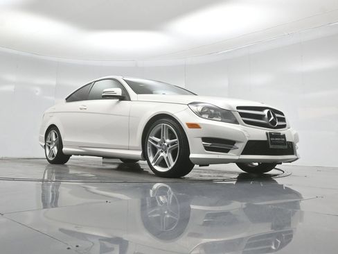 Used 2013 Mercedes-Benz C 250 Coupe image 40