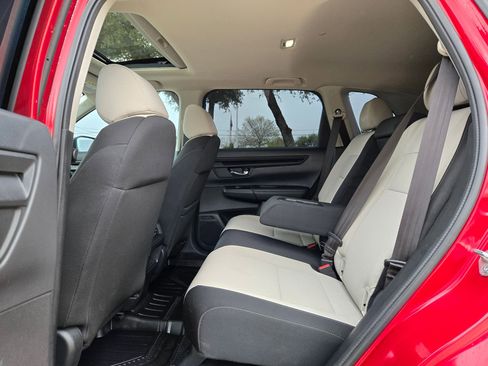 Used 2023 Honda CR-V EX image 15