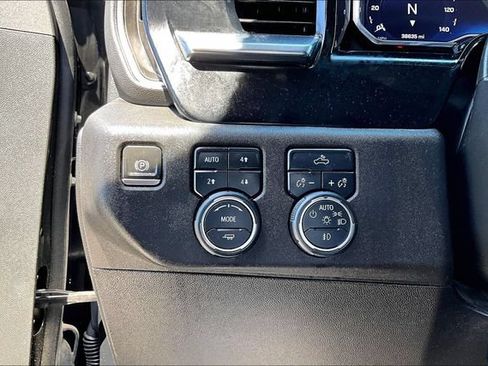 Used 2024 Chevrolet Silverado 1500 RST AWD/4WD image 16