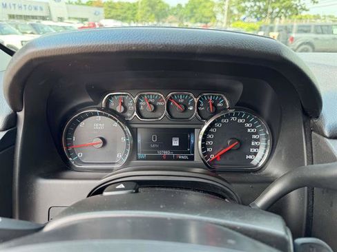 Used 2019 Chevrolet Tahoe LT AWD/4WD image 16