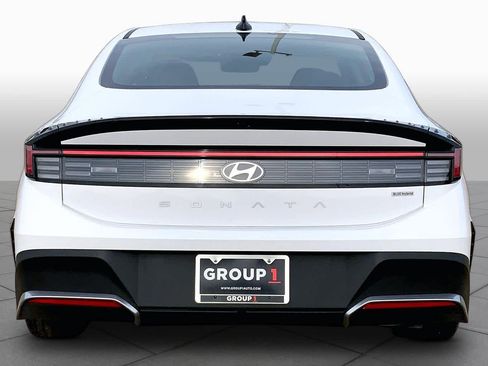 Used 2026 Hyundai Sonata Blue FWD image 5