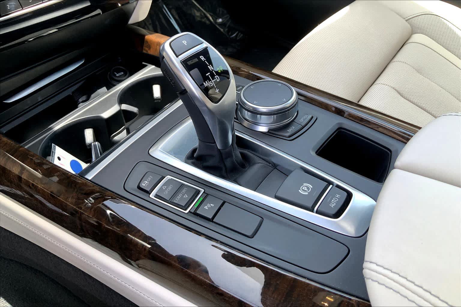 Used 2018 BMW X5 sDrive35i RWD image 16