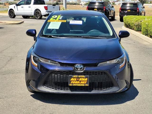 Used 2021 Toyota Corolla LE FWD image 2