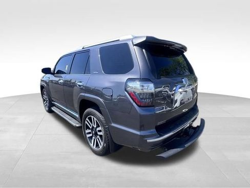 Used 2022 Toyota 4Runner Limited AWD/4WD image 5
