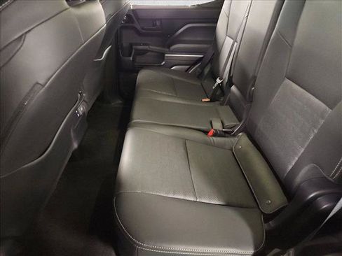 Used 2025 Toyota 4Runner TRD Off-Road Premium w/ Tow Technology Package AWD/4WD image 19