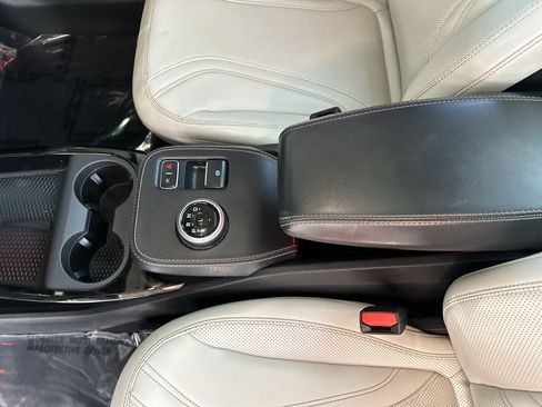 Used 2023 Ford Mustang Mach-E Premium image 22