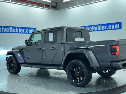 Used 2021 Jeep Gladiator Overland AWD/4WD image 8