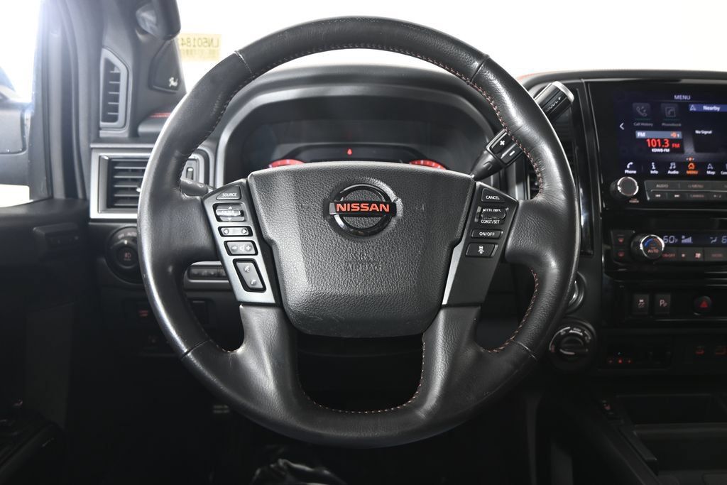 Used 2020 Nissan Titan PRO-4X w/ Pro-4x Convenience Package AWD/4WD image 34