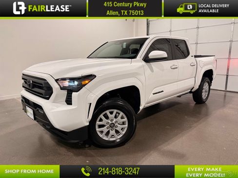 Used 2026 Toyota Tacoma SR5 AWD/4WD image 1