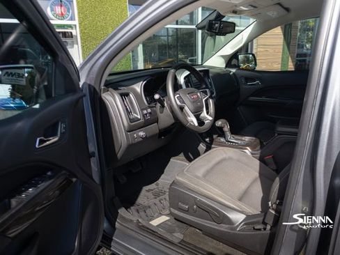 Used 2018 GMC Canyon SLE w/ SLE Convenience Package image 27