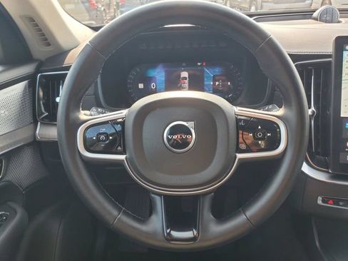 Certified 2025 Volvo XC90 B6 Ultra w/ Protection Package AWD/4WD image 29