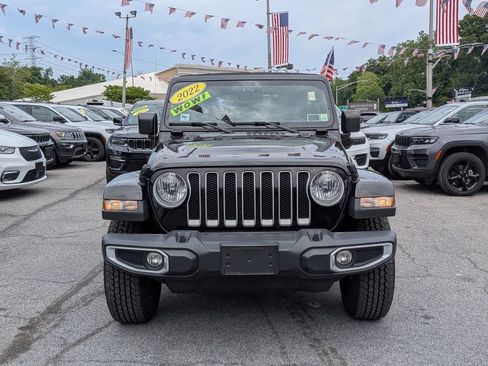 Used 2022 Jeep Wrangler Unlimited Sahara w/ Cold Weather Group AWD/4WD image 3