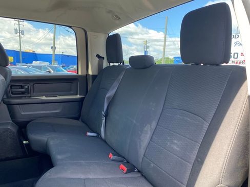 Used 2019 RAM 1500 Express w/ Wheel & Sound Group AWD/4WD image 15