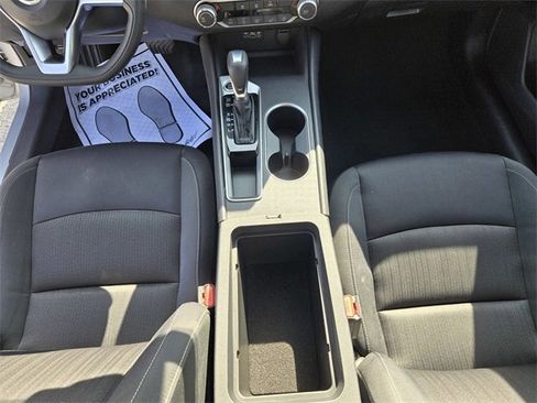 Used 2022 Nissan Altima 2.5 SV image 26