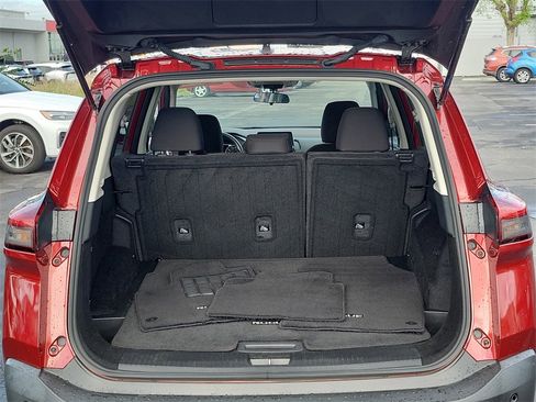 Certified 2023 Nissan Rogue S image 24