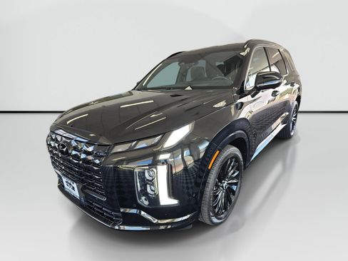 Used 2024 Hyundai Palisade Calligraphy AWD/4WD image 7