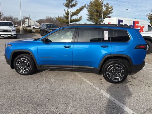 New 2026 Jeep Cherokee Limited AWD/4WD image 19