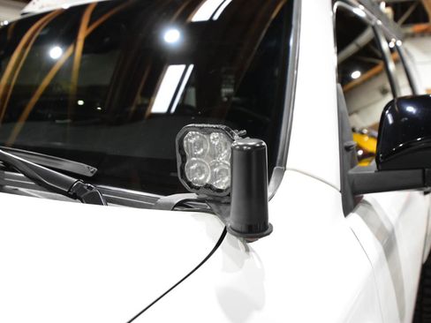 Used 2021 Toyota 4Runner Venture w/ Moonroof Package AWD/4WD image 8