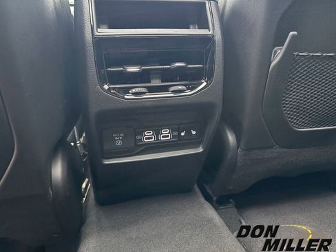 New 2025 Jeep Grand Cherokee Limited w/ Luxury Tech Group II image 28