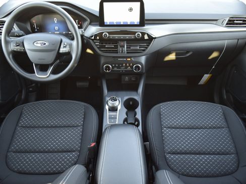 New 2026 Ford Escape Active image 7