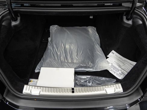 Used 2025 Rolls-Royce Ghost image 55