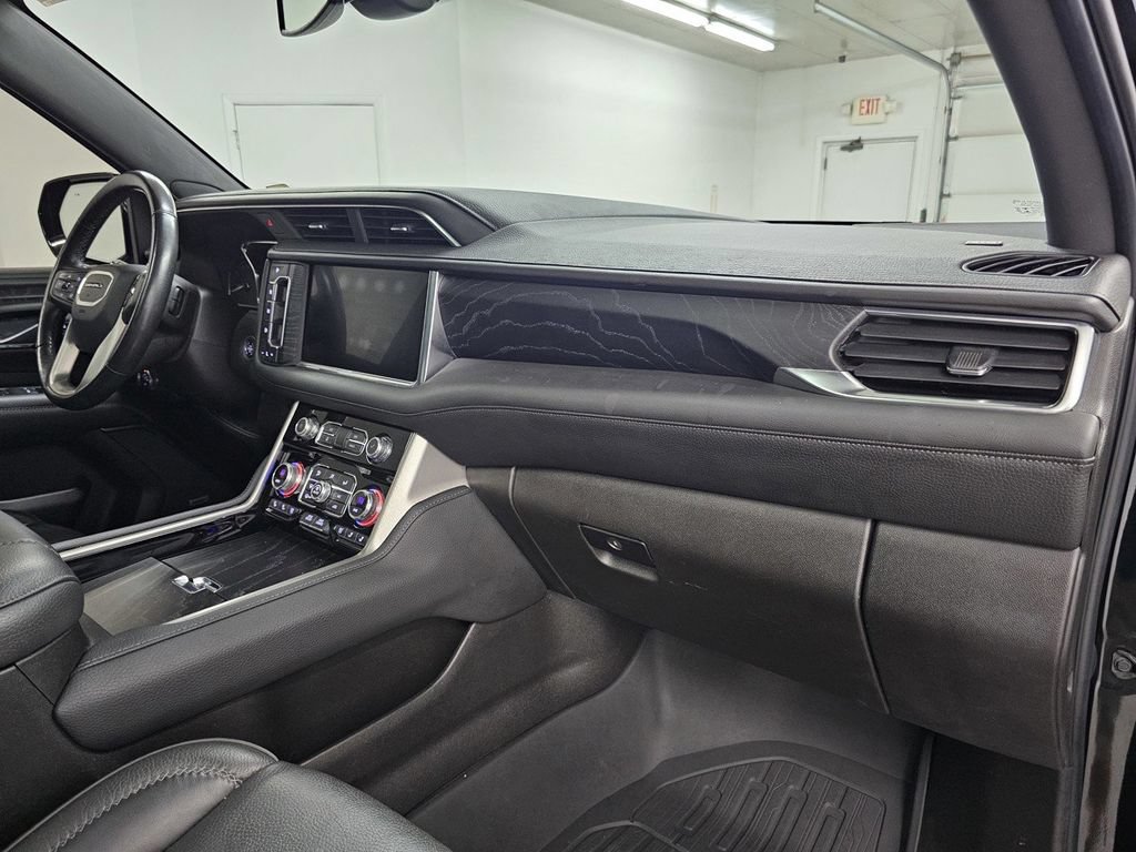 Used 2021 GMC Yukon Denali AWD/4WD image 13