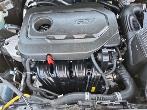 Used 2018 Hyundai Tucson Sport FWD image 34