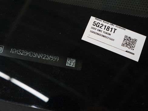 Used 2022 GMC Yukon SLT AWD/4WD image 33