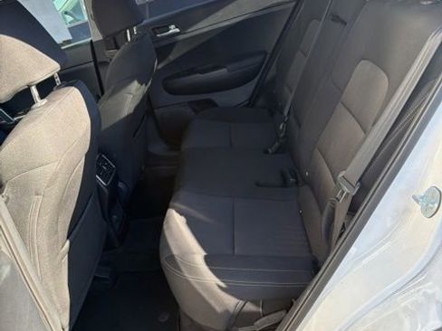 Used 2020 Kia Sportage LX image 13