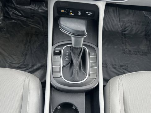 Used 2024 Hyundai Kona SEL image 21