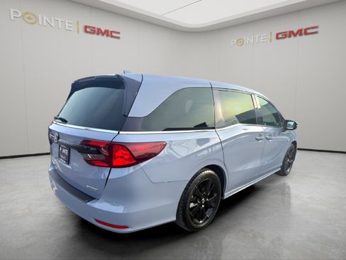 Used 2023 Honda Odyssey Sport image 8