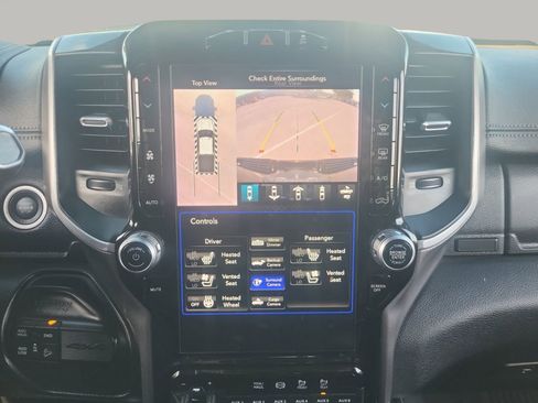 Used 2020 RAM 2500 Laramie w/ Night Edition image 14