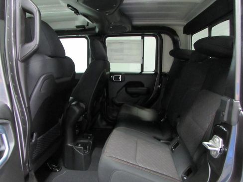 New 2026 Jeep Gladiator Mojave AWD/4WD image 15