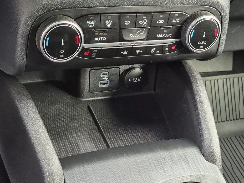 Certified 2023 Ford Escape Active AWD/4WD image 33
