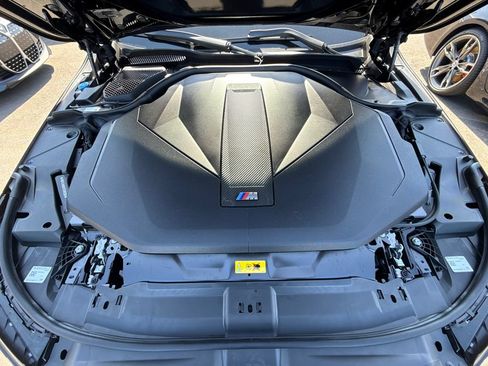 New 2026 BMW i5 M60 AWD/4WD image 8