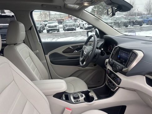 Used 2024 GMC Terrain Denali w/ Denali Premium Package image 14