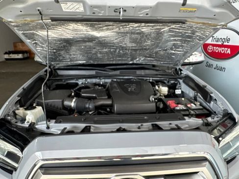 Used 2020 Toyota Tacoma Limited AWD/4WD image 50