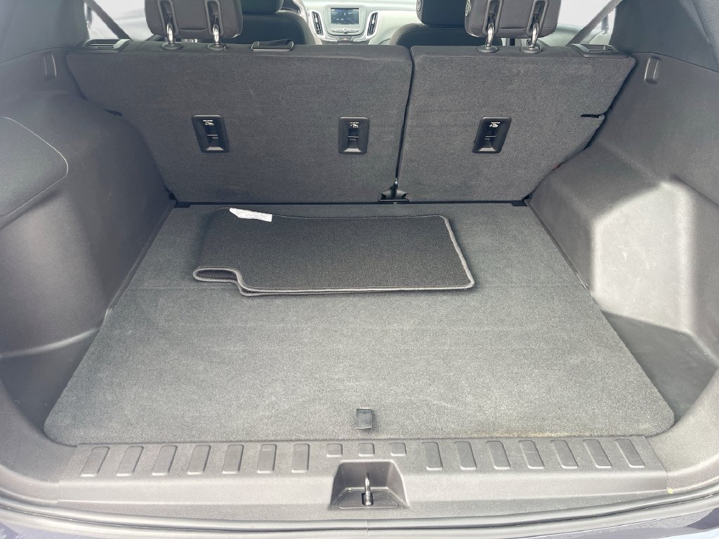 Used 2019 Chevrolet Equinox LS FWD image 25
