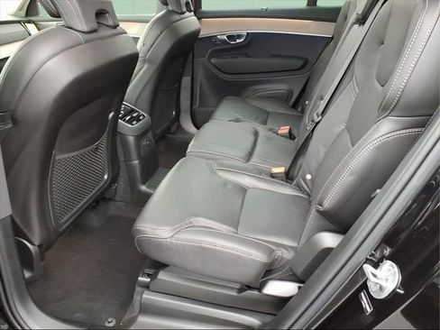 New 2026 Volvo XC90 T8 Ultra w/ Protection Package Premier image 10