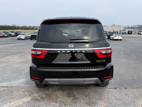 Used 2024 Nissan Armada Platinum w/ Captain's Chairs Package image 19