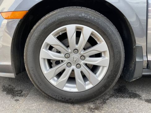 Used 2019 Honda Odyssey LX image 15
