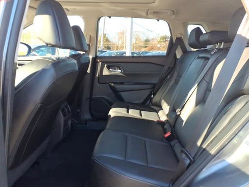 Certified 2023 Nissan Rogue SL w/ SL Premium Package image 13