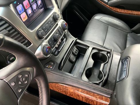 Used 2017 Chevrolet Tahoe Premier image 16