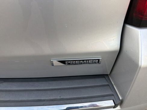 Used 2018 Chevrolet Tahoe Premier image 19