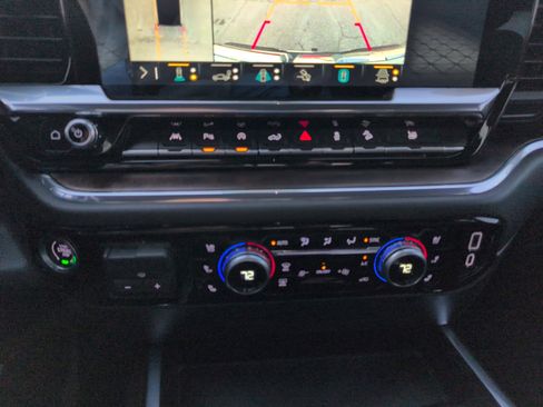 Used 2022 GMC Sierra 1500 SLT w/ SLT Premium Plus Package image 24